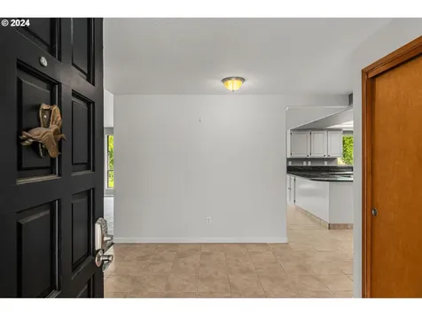 5215 Bonita Road Lake Oswego OR 97035