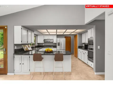 5215 Bonita Road Lake Oswego OR 97035