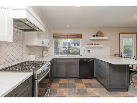 15747 Sw Bristlecone Way Portland OR 97223