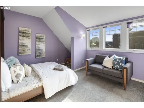 1760 NE 17th Avenue Portland OR 97212