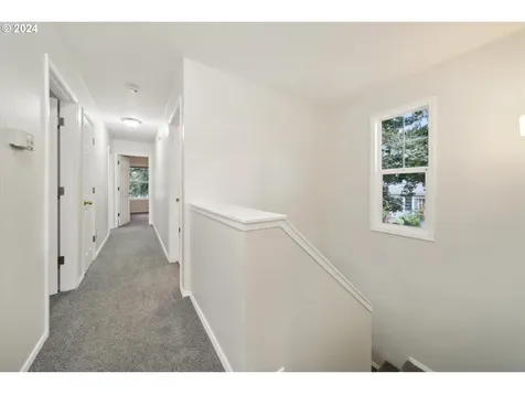 605 Se 34th Avenue Portland OR 97214