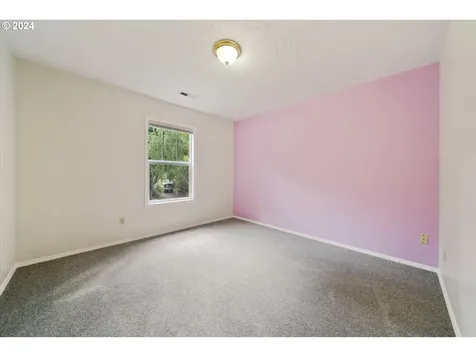 605 Se 34th Avenue Portland OR 97214