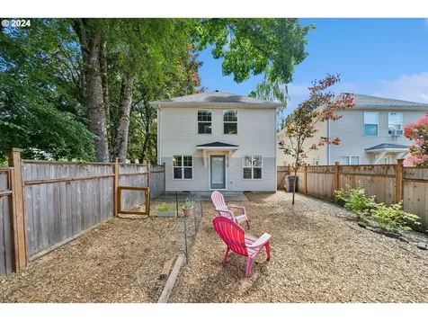 605 Se 34th Avenue Portland OR 97214