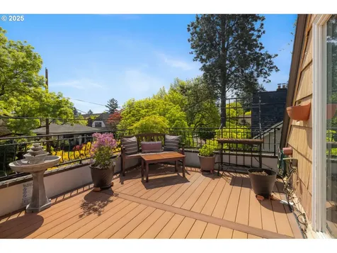 2130 NE Klickitat Street Portland OR 97212