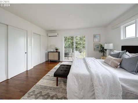 1029 Laurel Street Lake Oswego OR 97034