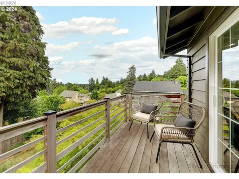 1029 Laurel Street Lake Oswego OR 97034