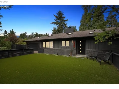 1029 Laurel Street Lake Oswego OR 97034