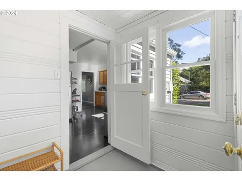 12470 Sw Sabin Street Beaverton OR 97008