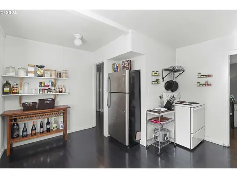 12470 Sw Sabin Street Beaverton OR 97008