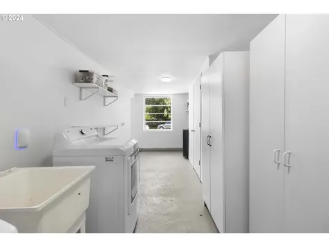 12470 Sw Sabin Street Beaverton OR 97008