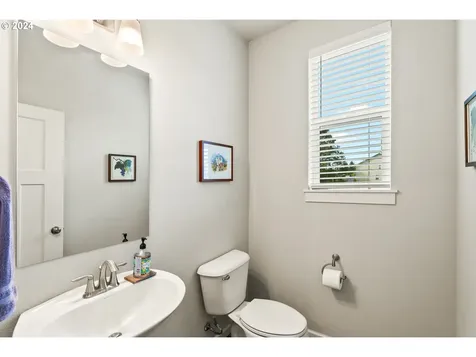 13419 Ne 114th Way Brush Prairie WA 98606