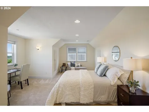 2528 SW Wolverine Drive Corvallis OR 97333
