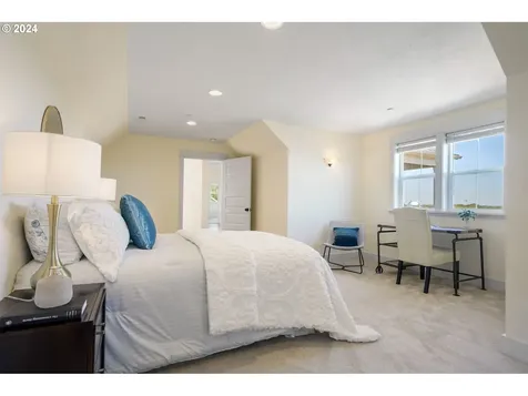 2528 SW Wolverine Drive Corvallis OR 97333