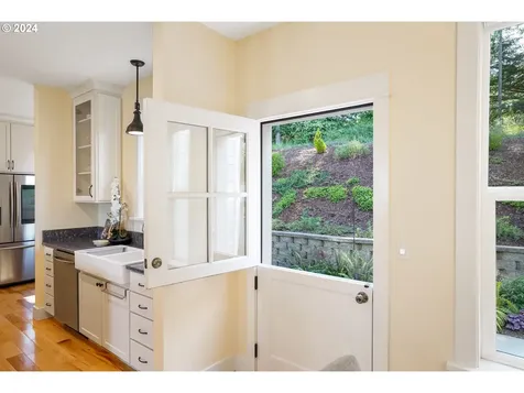 2528 SW Wolverine Drive Corvallis OR 97333