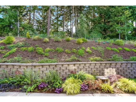2528 SW Wolverine Drive Corvallis OR 97333