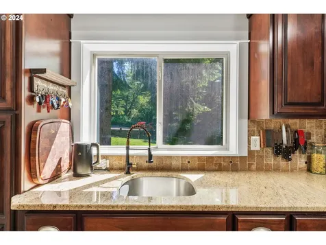 120 Skinner Road Woodland WA 98674