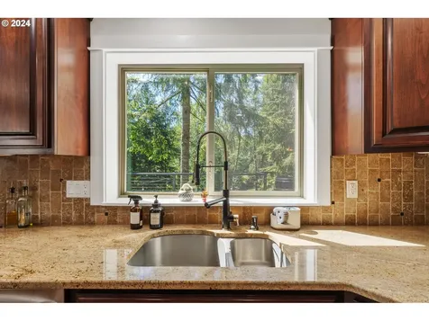 120 Skinner Road Woodland WA 98674