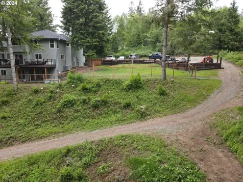 120 Skinner Road Woodland WA 98674