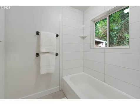 1896 Kingwood Avenue Coos Bay OR 97420