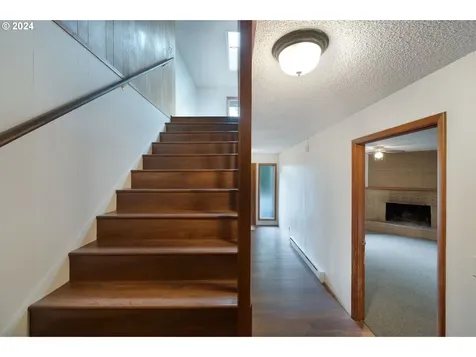 1896 Kingwood Avenue Coos Bay OR 97420