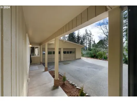 1896 Kingwood Avenue Coos Bay OR 97420