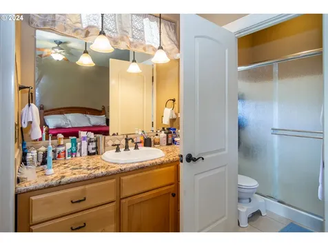 225 Danielle Drive Winston OR 97496