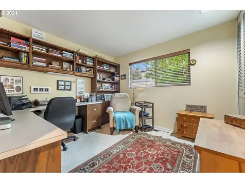 10435 SW Highland Drive Portland OR 97224