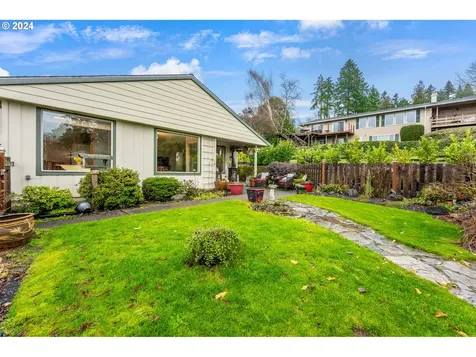 10435 SW Highland Drive Portland OR 97224
