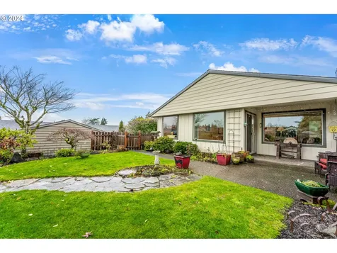 10435 SW Highland Drive Portland OR 97224