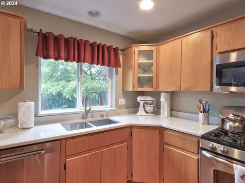 3160 Ne Crimson Place Hillsboro OR 97124