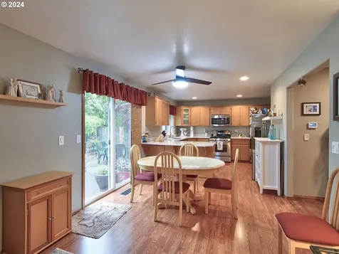 3160 Ne Crimson Place Hillsboro OR 97124