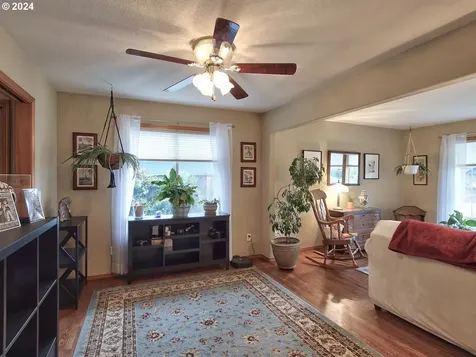 3160 Ne Crimson Place Hillsboro OR 97124