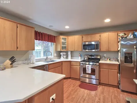 3160 Ne Crimson Place Hillsboro OR 97124