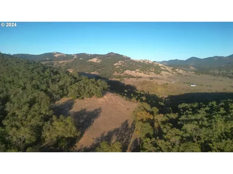 Roberts Creek Road Roseburg OR 97471