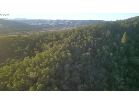 Roberts Creek Road Roseburg OR 97471