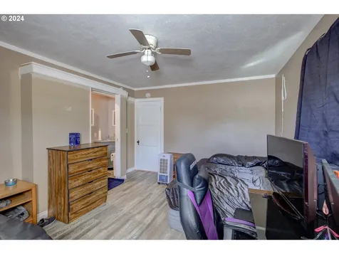 617 NE Channon Avenue Roseburg OR 97470