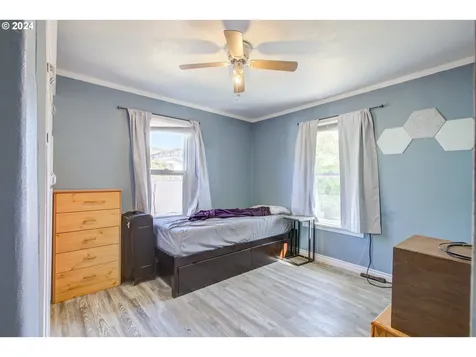 617 NE Channon Avenue Roseburg OR 97470