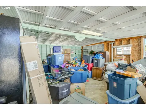 617 NE Channon Avenue Roseburg OR 97470