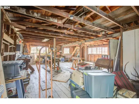 617 NE Channon Avenue Roseburg OR 97470