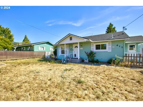 617 NE Channon Avenue Roseburg OR 97470