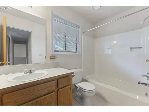 5055 Sw Boundary Street Portland OR 97221