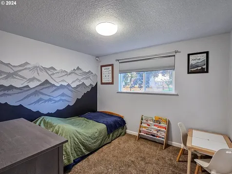 924 NW Baker Creek Road Mcminnville OR 97128
