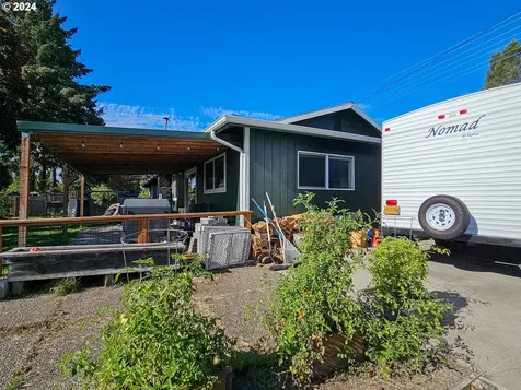 924 NW Baker Creek Road Mcminnville OR 97128
