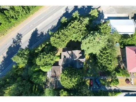 37 S Baxter Street Coquille OR 97423