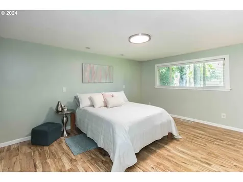 4010 Se Lenore Circle Troutdale OR 97060
