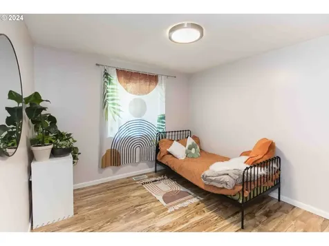 4010 Se Lenore Circle Troutdale OR 97060