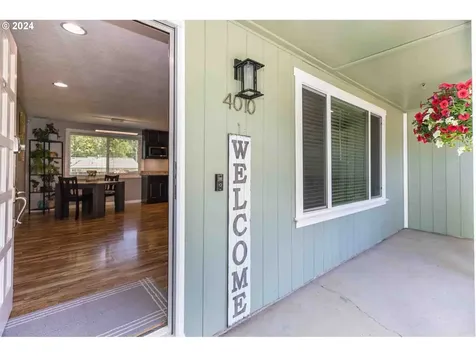 4010 Se Lenore Circle Troutdale OR 97060