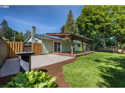 4010 Se Lenore Circle Troutdale OR 97060