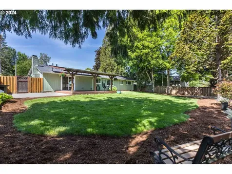 4010 Se Lenore Circle Troutdale OR 97060