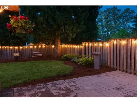 4010 Se Lenore Circle Troutdale OR 97060